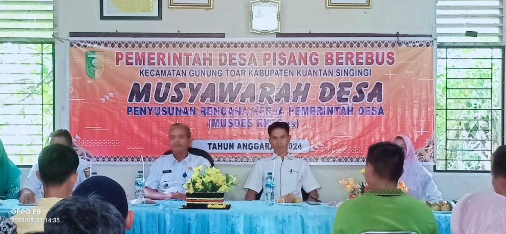 Camat Gunung Toar Edison Buka MusDes RKPDes Tahun Anggaran 2024 Desa Pisang  Berebus