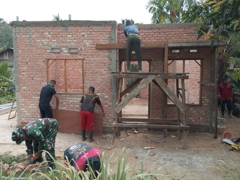 Langkah Pasti TMMD Ke-127 Kodim 0301/Pekanbaru Bangun Kesejahteraan dari Rumah Warga