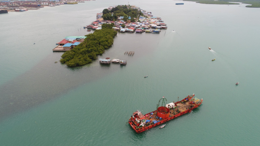Kabel Laut Batam-Pulau Buluh Kepulauan Riau Sukses Beroperasi, Kini Warga Nikmati Listrik PLN 24 Jam