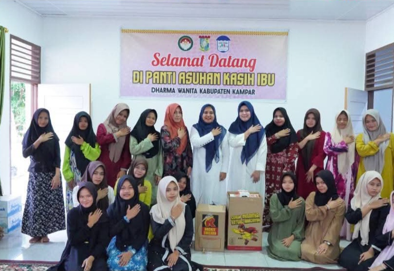 DWP UP Setda Kampar Berbagi Takjil dan Gelar Buka Puasa Bersama