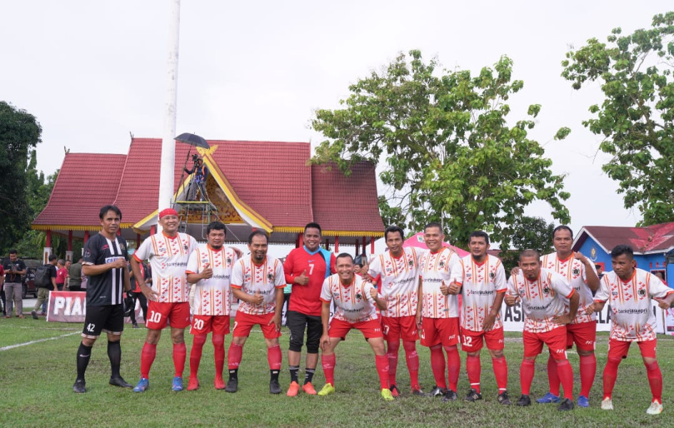 Tim PWI Riau U-40 Raih Juara II