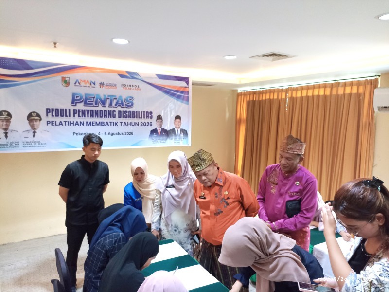 Dinsos Pekanbaru Bekali Penyandang Disabilitas dengan Keterampilan Membatik dan Pijat untuk Tingkatkan Kemandirian