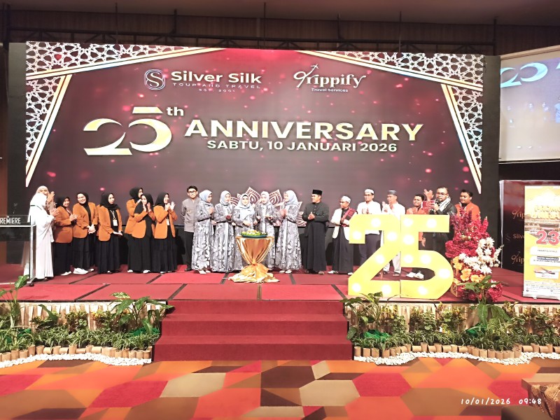 Silver Silk Rayakan 25 Tahun, Luncurkan Paket Umrah Plus Mesir dan Website Resmi