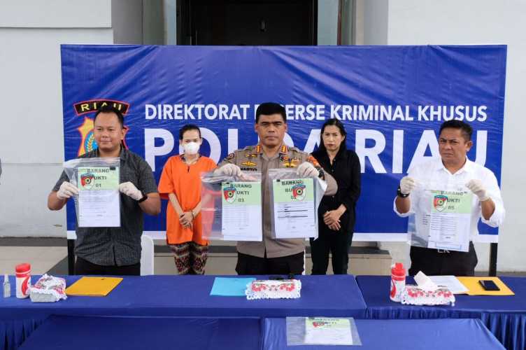 Polda Riau Ungkap Tindak Pidana Perbankan Kerugian 6,7 Milyar