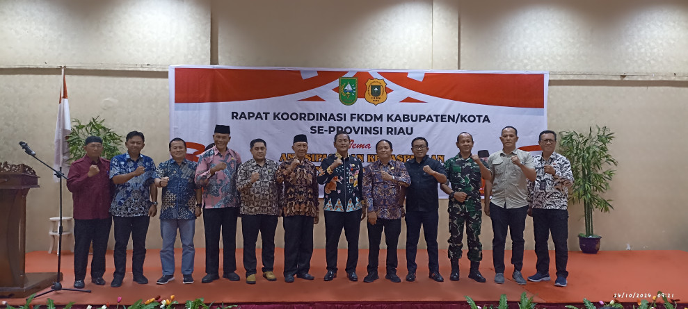 Forum Kewaspadaan Dini Masyarakat (FKDM) Kabupaten/Kota Se_Riau Gelar Rapat Koordinasi