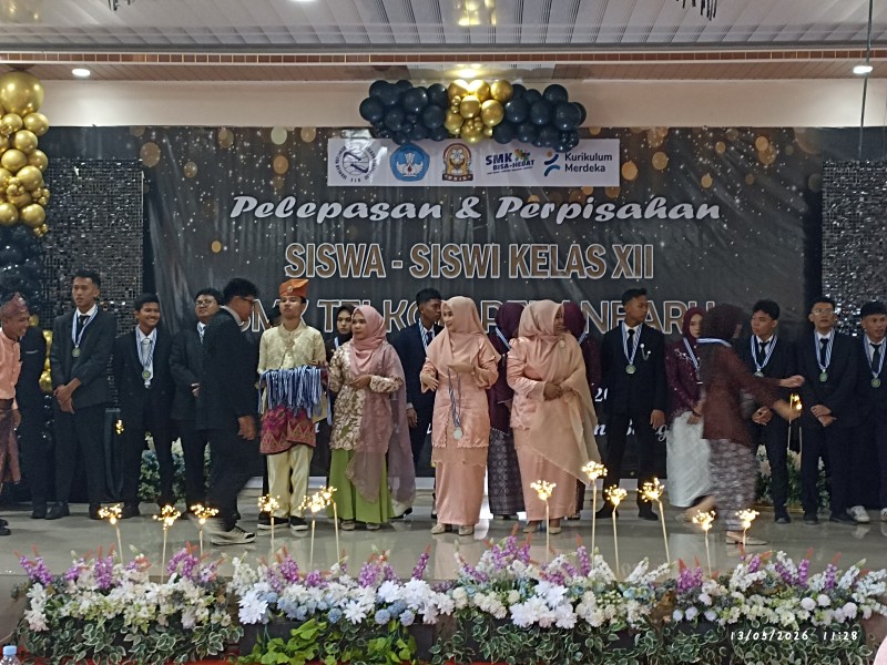 SMK Telkom Pekanbaru Lepas 177 Siswa, 45 Lulusan Sudah Langsung Bekerja