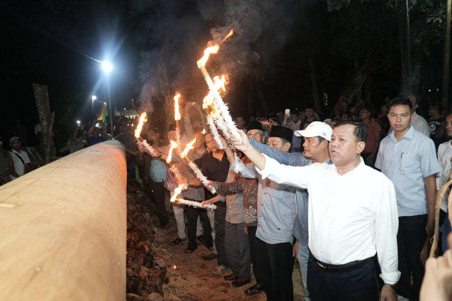 Gelar Audensi dan Layur Jalur,Ribuan Warga Munsalo Tumpah Ruah Sambut Kehadiran Bupati