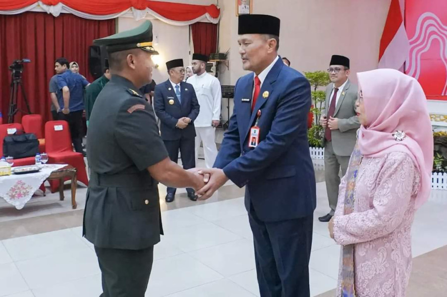 Kepala Staf Korem 031/WB Hadiri Pelantikan Dan Pengambilan Sumpah Sekdaprov Riau