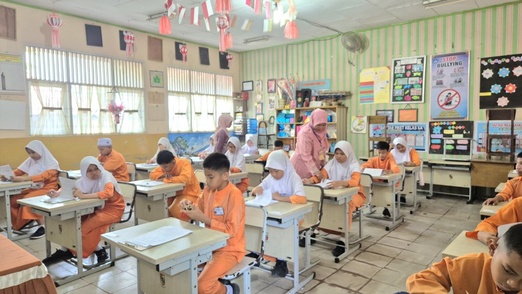 Ujian Sekolah di SD Negeri 18 Pekanbaru Berjalan Lancar dan Tertib