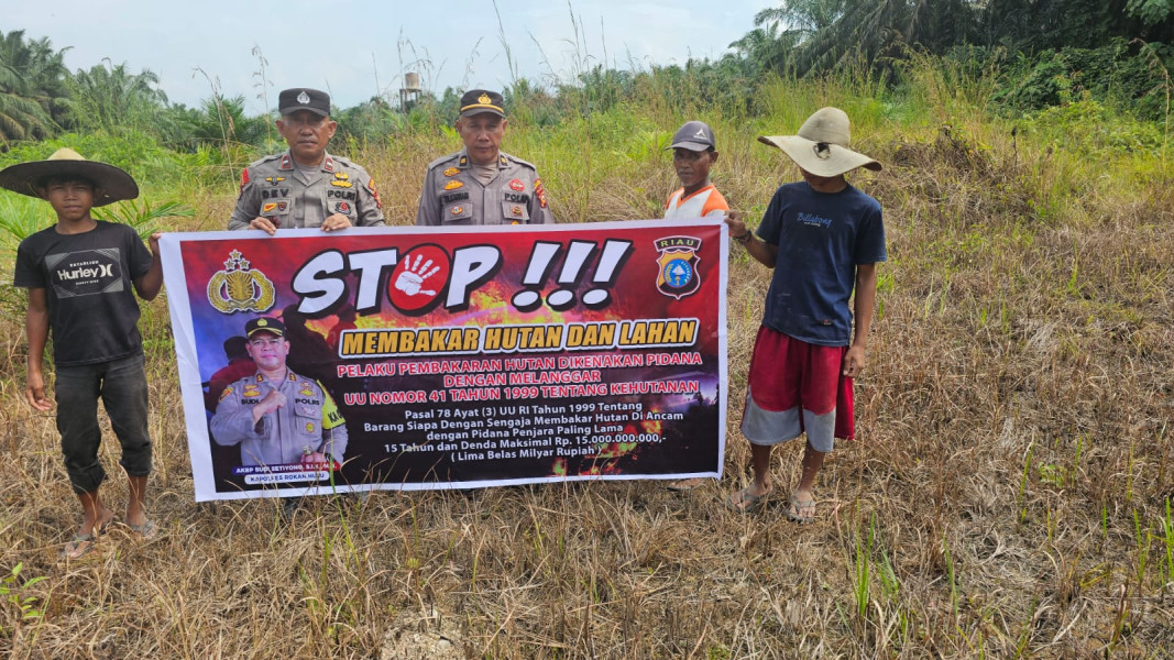 Polres Rohul Giat Patroli Karhutla Dan Sosialisasi Maklumat Kapolda Riau Tentang Karlahut