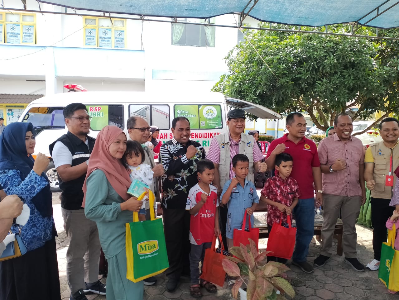 Sosialisasi Stunting dan Sunatan Massal Sempena Milad UNRI ke 60, Pemkab Kampar Apresiasi Atas Kepedulian UNRI.