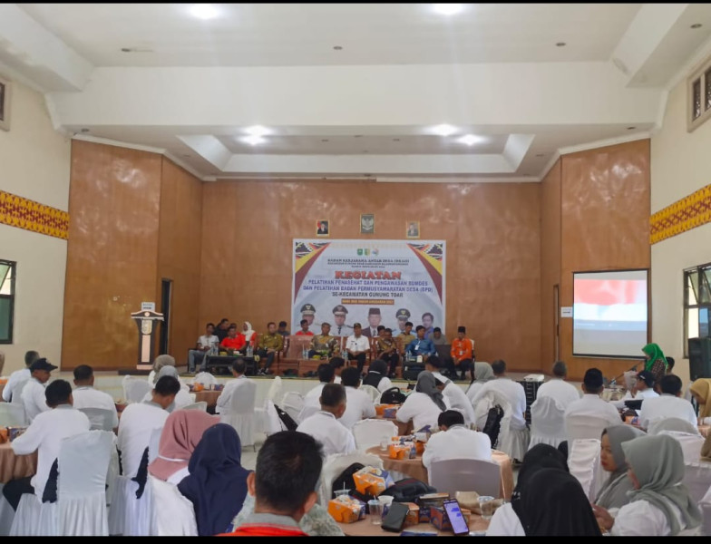 Buka Pelatihan Penasehat dan Pengawasan BUMDes,Kadinsos dan PMD Kuansing Minta Para Pengawas Jalankan Tugasnya Sesuai Aturan Yang Berlaku