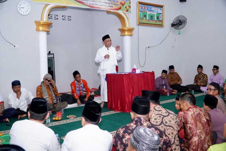 Pj Bupati Kampar Hadiri Tablig Akbar di Musholla Nurul Hidayah Desa Sawah