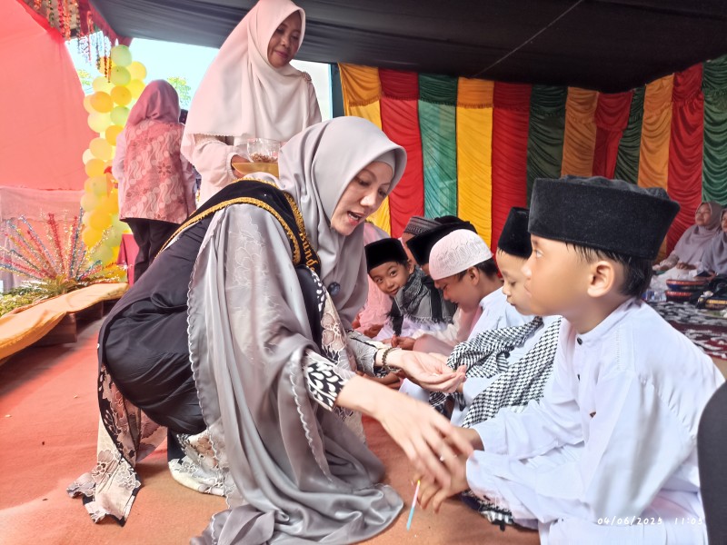 TK Negeri Pembina 3 Pekanbaru Gelar Kegiatan Mengaji Bersama,Dihadiri Bunda PAUD Kota Hj Sulastri