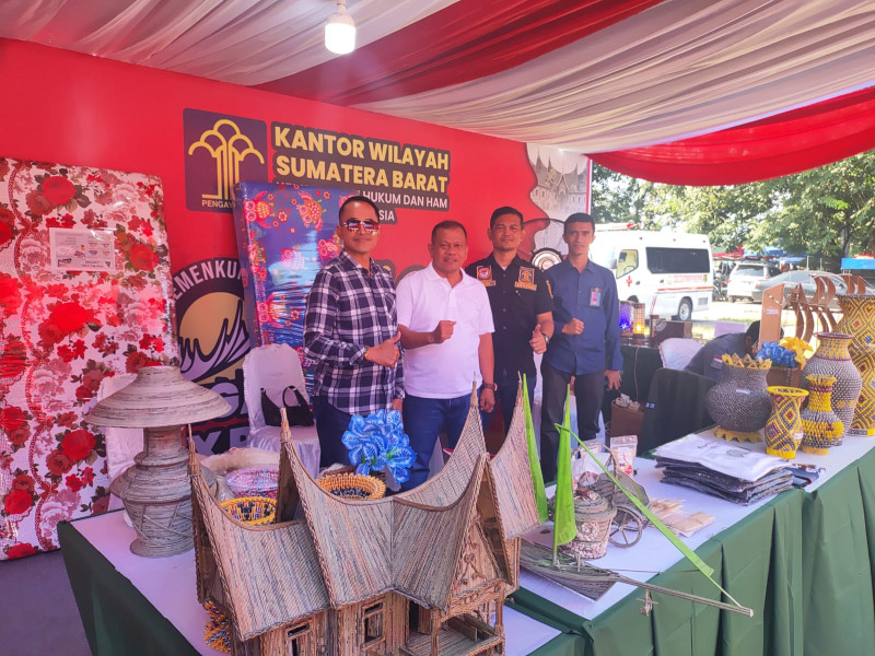 Ikuti Kegiatan Hasil Karya Binaan Masyarakat Dalam Acara Legal Expo Kanwil Kementerian Hukum dan HAM Sumatra Barat