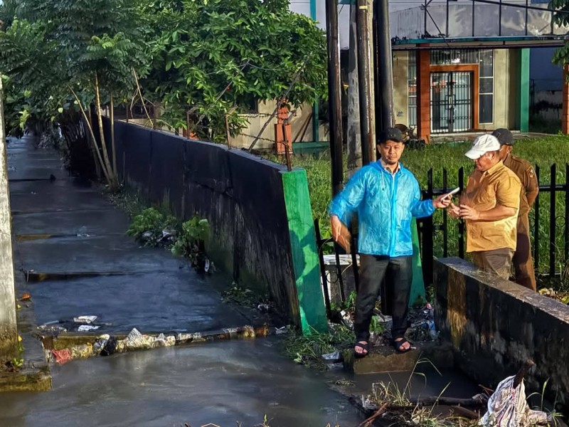 Wako Pekanbaru Pastikan Normalisasi Drainase Efektif Atasi Banjir