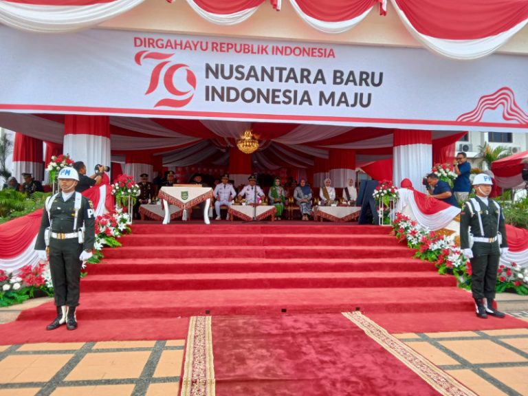 Upacara HUT RI Ke 79 Tingkat Kabupaten Rohul,Bupati Sukiman Ajak Generasi Muda Jaga Persatuan