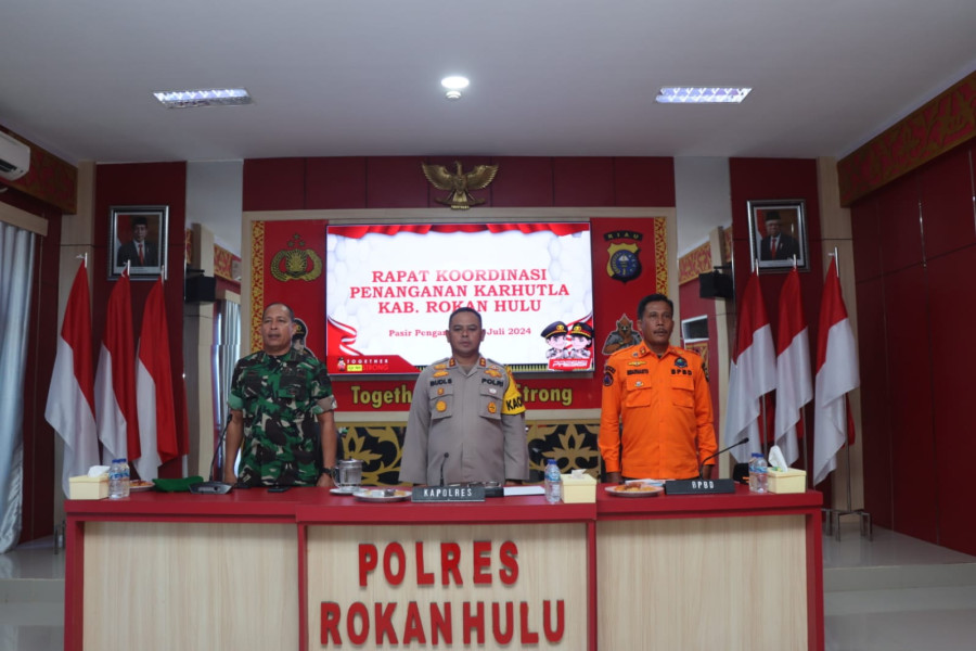 Cuaca Ekstrim Di Rohul, Kapolres  AKBP Budi Pimpin Rakor Karhutla