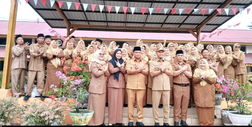 Beri Motivasi Siswa SMPN 22, Wali Kota Pekanbaru Dorong Generasi Muda Berprestasi