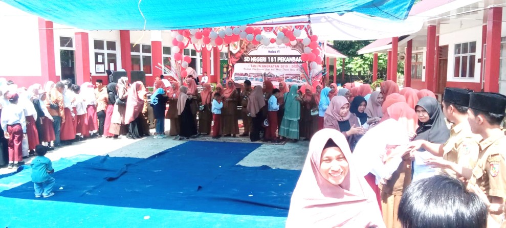 Pelepasan 150 Siswa SDN 181 Pekanbaru Berlangsung Meriah dan Penuh Pesan Moral