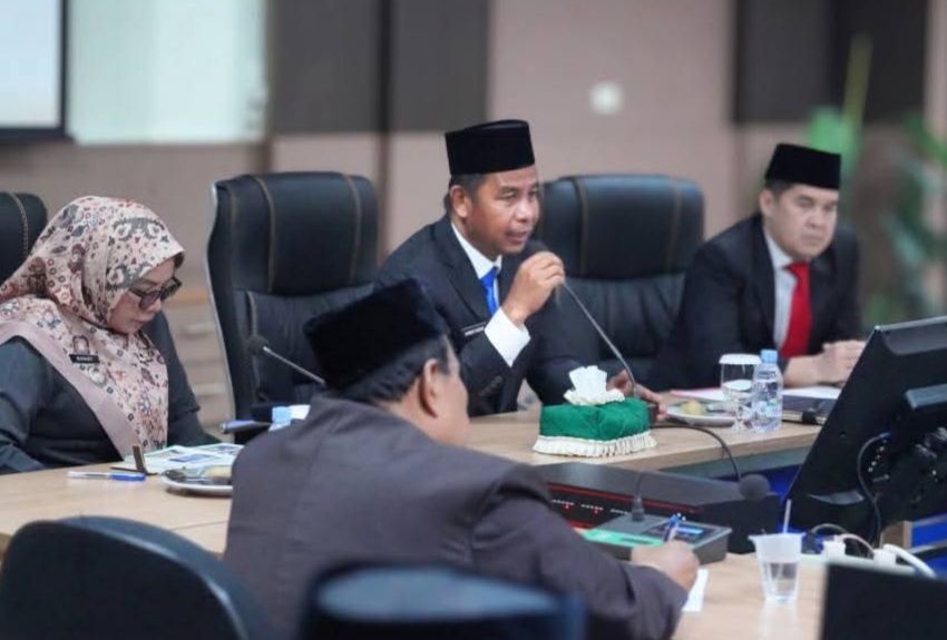 Usai Pimpin Upacara Hari Lahir Pancasila, Bupati Kampar Gelar Evaluasi Kinerja OPD