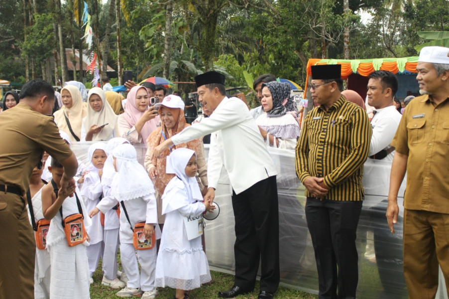 Ikatan Guru Raudatul Athfal Gelar Acara Manasik Haji Se_kabupaten Pasaman Barat
