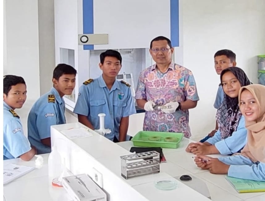 Dosen Prodi Budidaya Perairan Faperta UIR Beri Pelatihan Khusus kepada Siswa-siswa SMKN 1 Bengkalis
