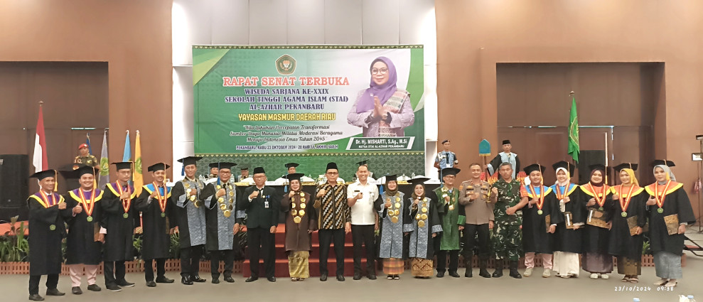 Sekolah Tinggi Ilmu Agama (STAI) Al_Azhar Menggelar Rapat Senat Terbuka Wisuda Sarjana Angkatan Ke_XXIX Tahun 2024