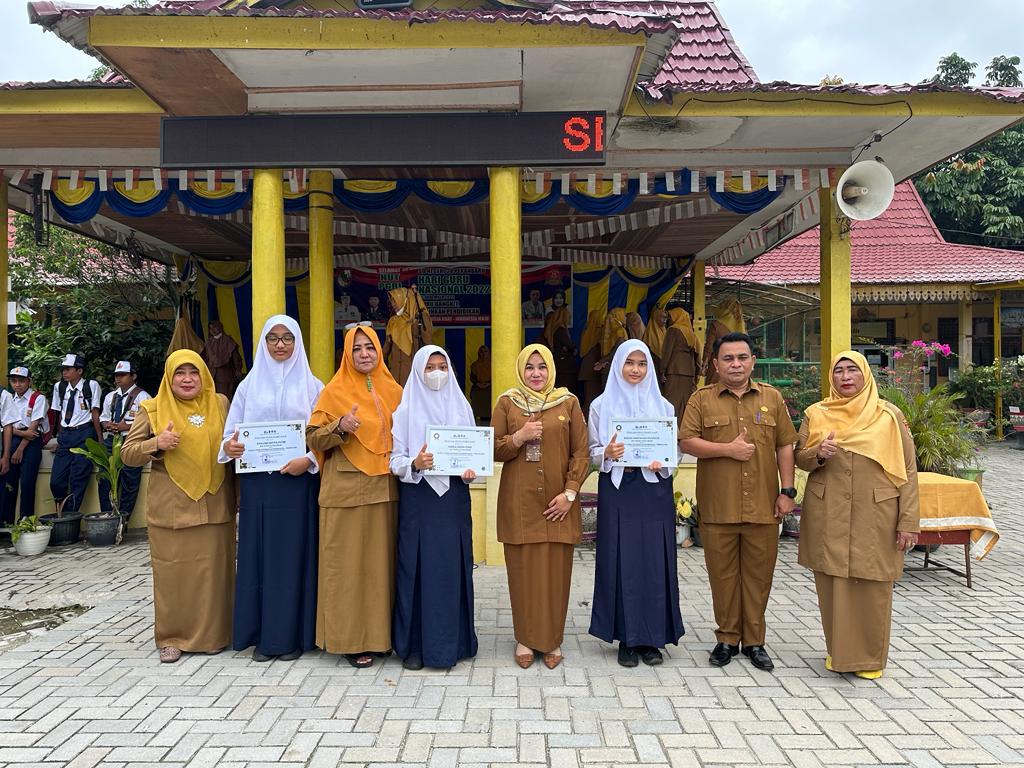 SMPN 34 Kota Pekanbaru Juara Lomba Fotografi Tingkat SMPN Se_Riau