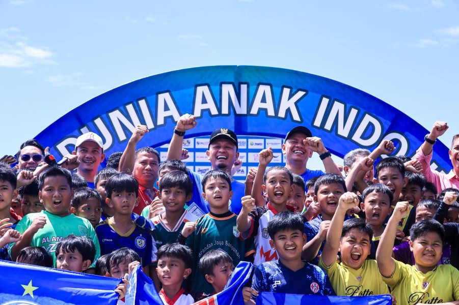 Piala Dunia Anak Indonesia Regional Riau Resmi Menggulirkan Bola di Stadion Hangtuah