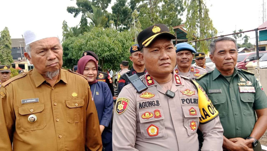 Kapolres Pasaman Barat Gelar Apel Pasukan Operasi Mantap Brata 2023 - 2024