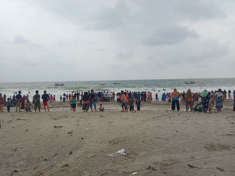 Seorang Anak Tenggelam di Pantai Sikabau Pasaman Barat