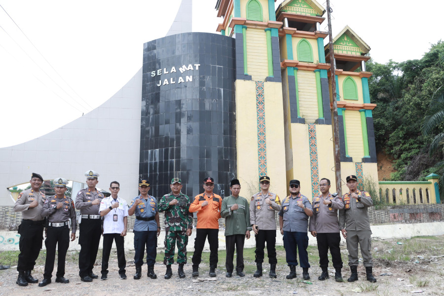 Polres Inhil, Pengecekan Pos Pengamanan Natal dan Tahun Baru (Nataru) di Perbatasan Provinsi Riau