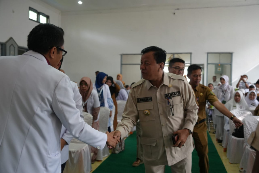 Bupati Suhardiman Minta RSUD Teluk Kuantan Terus Berbenah