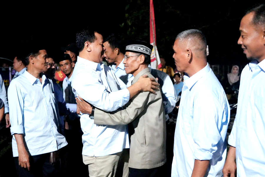 H Suhardiman Amby Menggelar Audiensi Sekaligus Silaturrahmi Dengan Masyarakat  Desa Jalur Patah Kenegerian Teratak Air Hitam