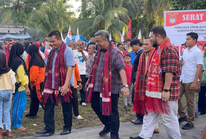 Ribuan Masyarakat dan Simpatisan Hadiri Kampanye Terbuka Paslon Anton ST dan Syafarudin Poti