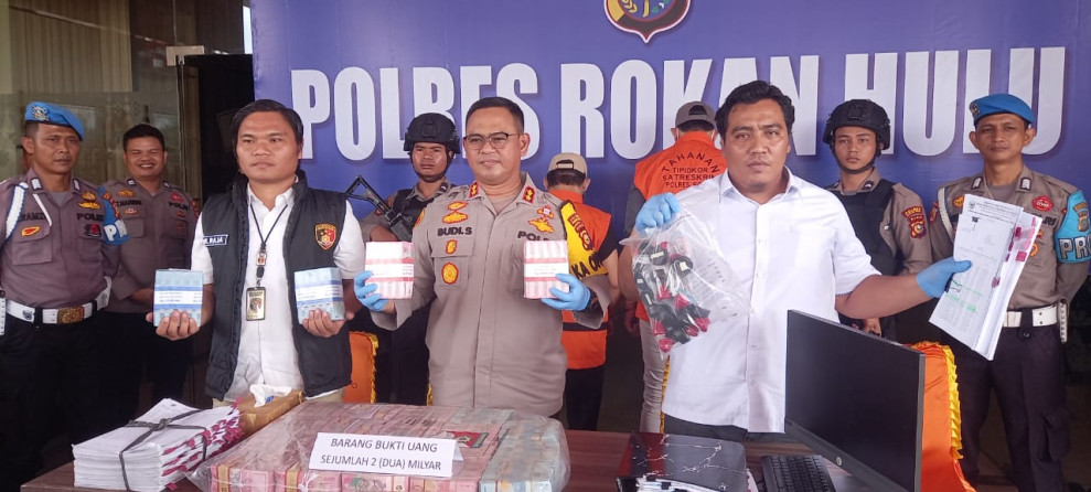 Tersandung Kasus Korupsi,Eks Kadis Perkim Rohul Terancam Hukuman Seumur Hidup