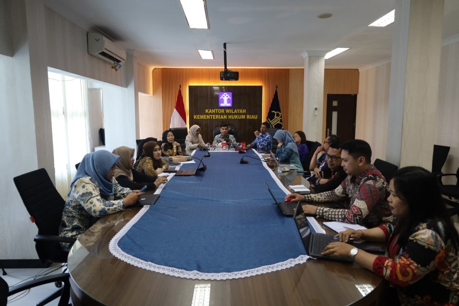 Kanwil Kementerian Hukum Riau Mengadakan Rapat Internal Penguatan Koordinasi dan Akuntabilitas Kinerja