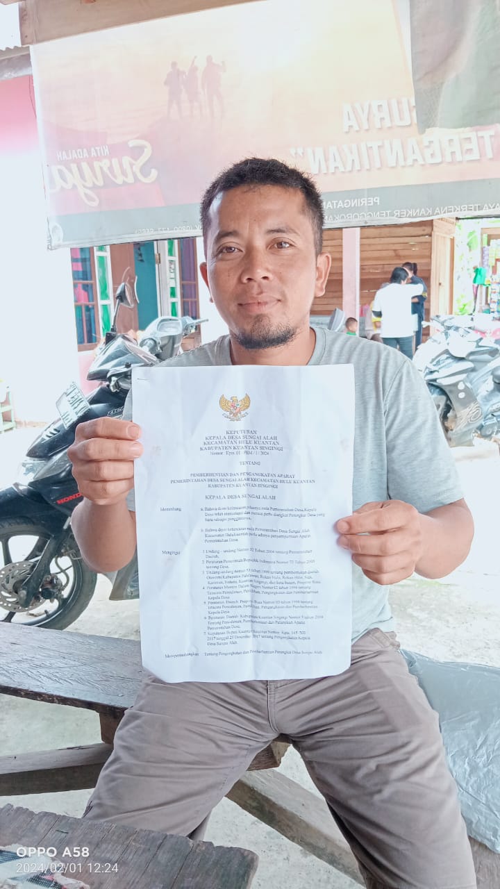 Kepala Dusun 3 Langsung di Berhentikan Secara Tidak Hormat.Ini Jawaban PJ Kepala Desa Sungai Alah