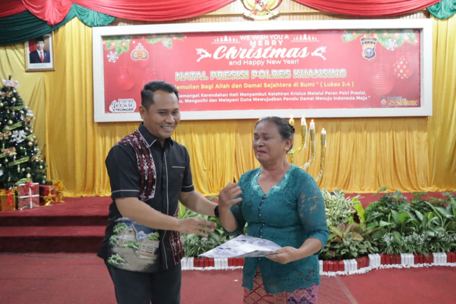 Polres Kuansing Gelar Perayaan Natal Internal Keluarga Besar Polri