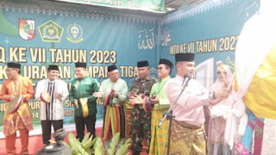 Resmi Membuka MTQ Tingkat Kelurahan Simpang Tiga