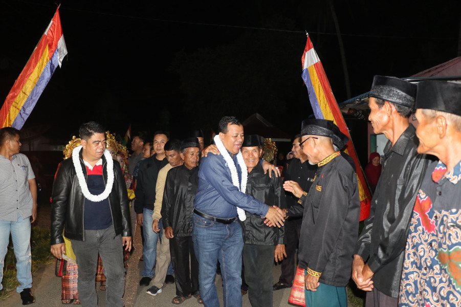Masyarakat Sungai Pinang Apresiasi Bupati Suhardiman