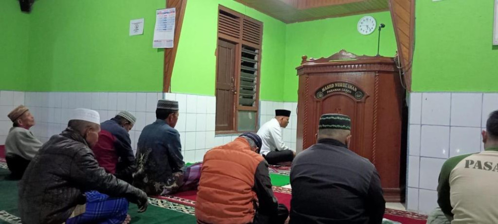 Wabup Pasaman Sabar AS Lakukan Rutinitas Safari Gerakan Sholat Subuh Berjama'ah