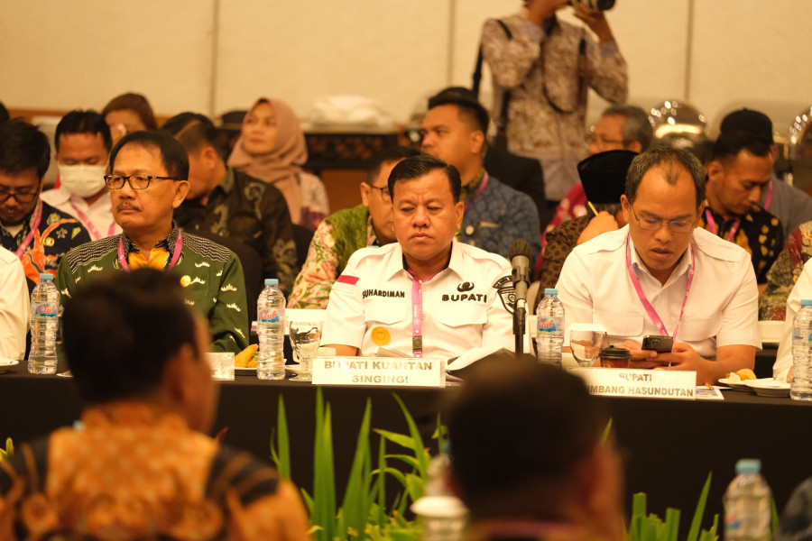 Hadiri Rakornas APKASI Di Jakarta,Bupati : Bahas Program Kerja Dan Diskusi Terkait Pemotongan Masa Jabatan Kepala Daerah