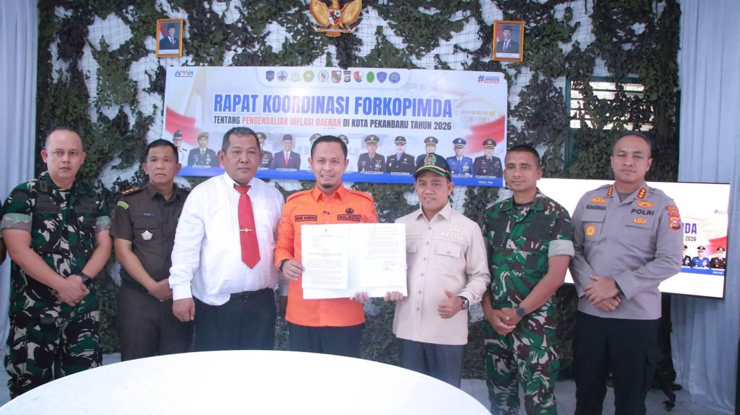 Agung Nugroho Pimpin Rapat Forkopimda, Bahas Harga Ayam hingga Kesiapsiagaan Karlahut