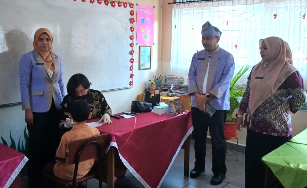 UPT Puskesmas Senapelan Gelar Pemeriksaan Kesehatan Gratis (PKG) di SDN 20 Pekanbaru