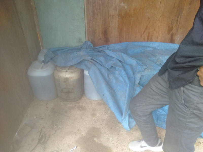 Gudang Minyak Ilegal Masih Beroperasi di Desa Koto Tinggi Kabupaten Rohul