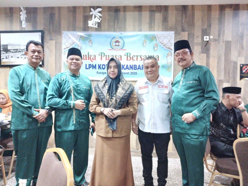 LPM Kota Pekanbaru Gelar Buka Puasa Bersama,Dengan Jajaran Pengurus dan Perkuat Sinergi Dengan Pemko Pekanbaru
