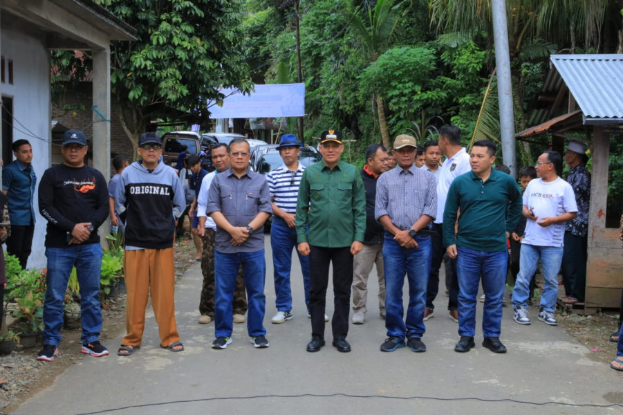 Bupati Pasaman Hadiri Pembukaan Ikan Larangan di Aliran Sungai Abam Jorong IX Nagari Lubuk Layang